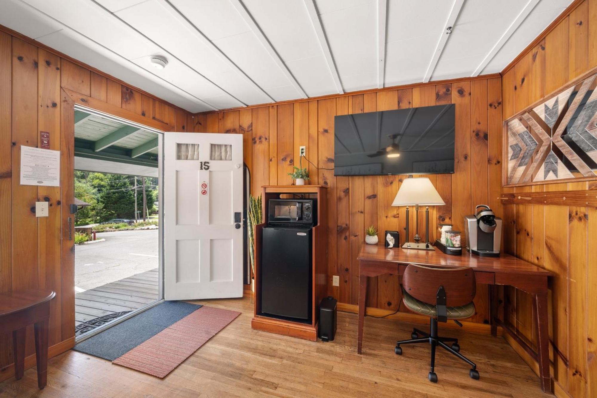 Cedarwood Inn Hendersonville Kültér fotó