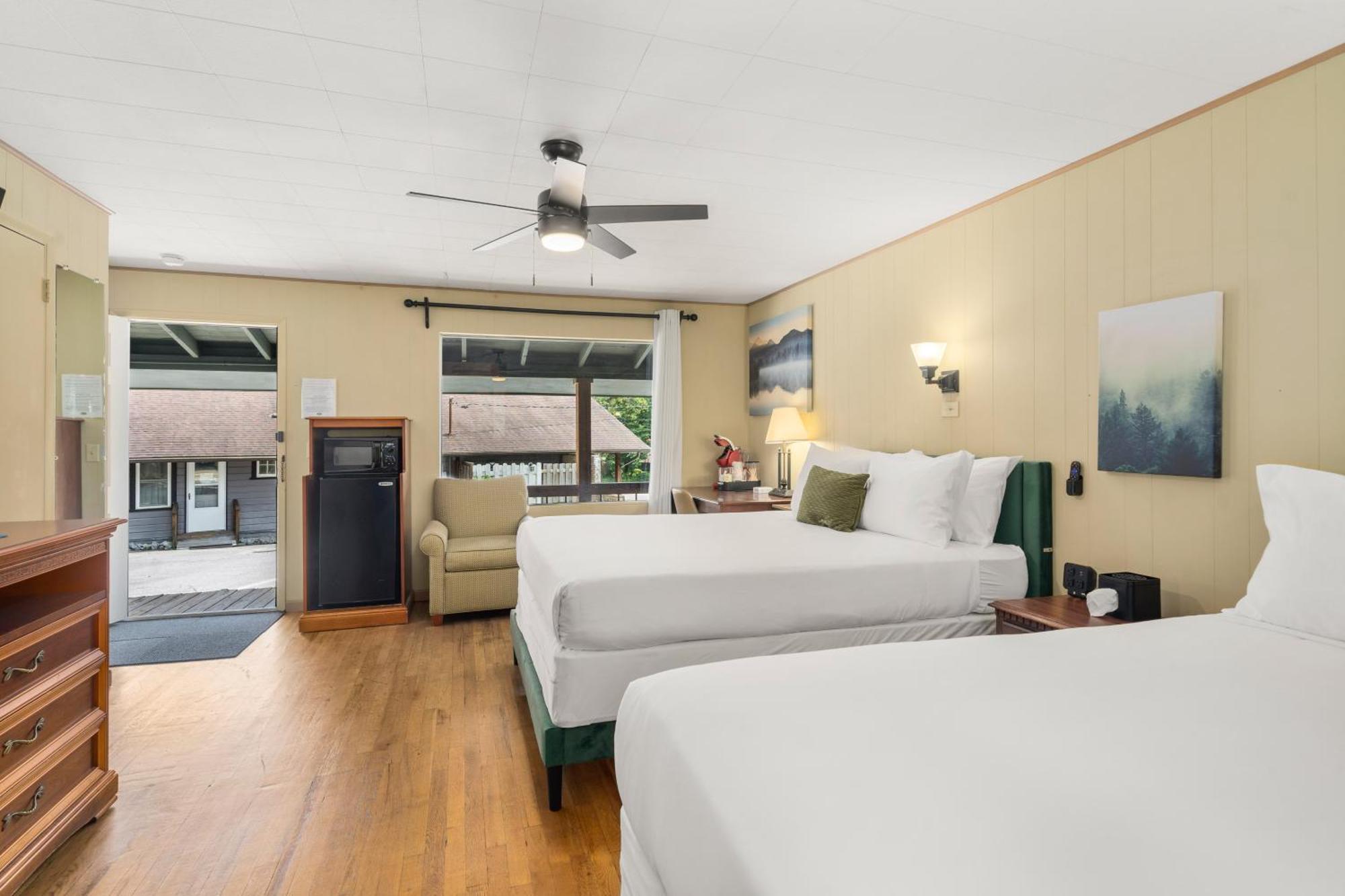 Cedarwood Inn Hendersonville Kültér fotó